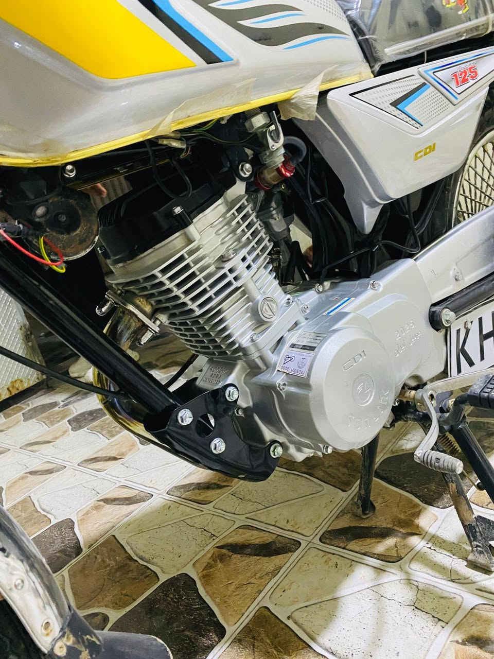 دراجه تايكر موديل 25للبيع ليريده يتصل خاص مامتواجد مكانه ديالى بعقوبه سعر 750بيه مجال ***********
