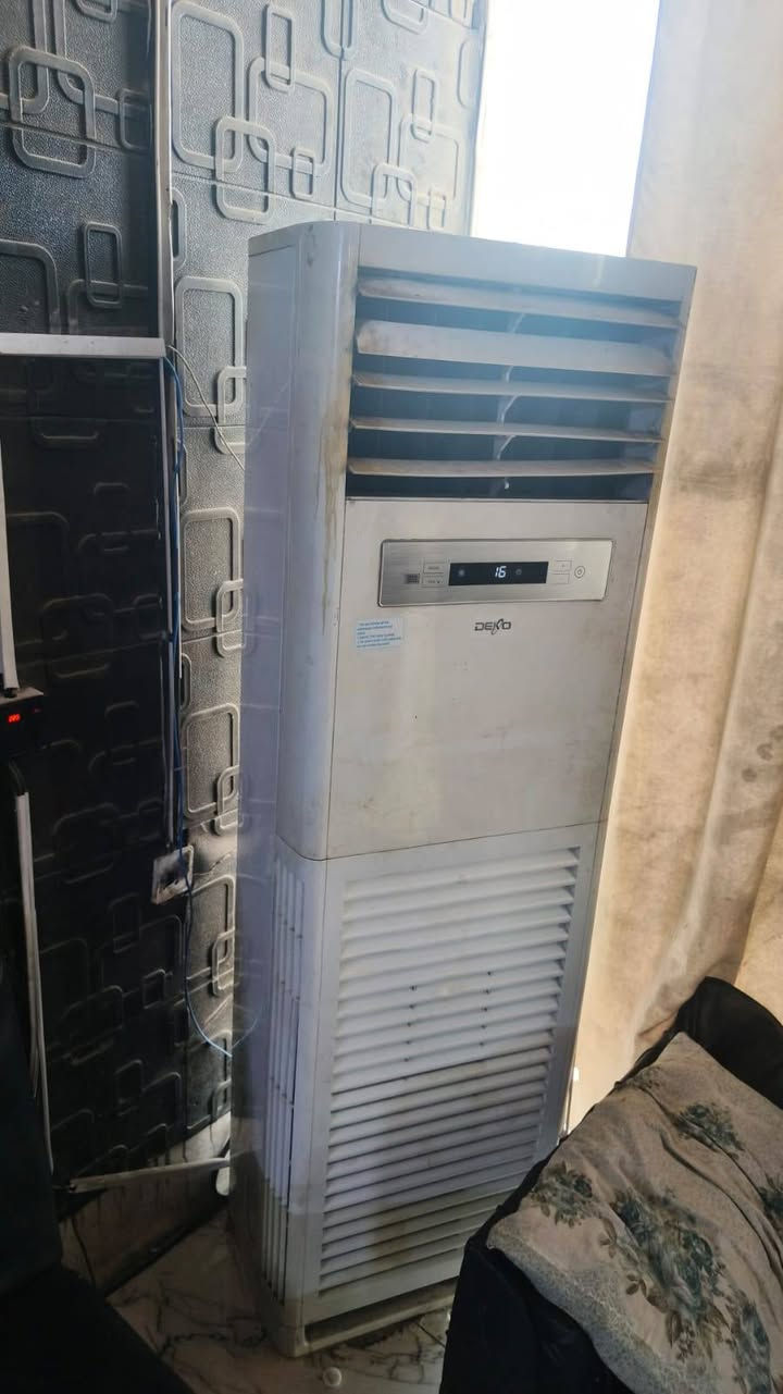 سبلت شغال اخو الجديد ما مصلح ٣ طن السعر ٨٥٠ شرط تجي تشوف الشغل والبرودة وتقتنع بي يلا تشيلة الرقم ***********
