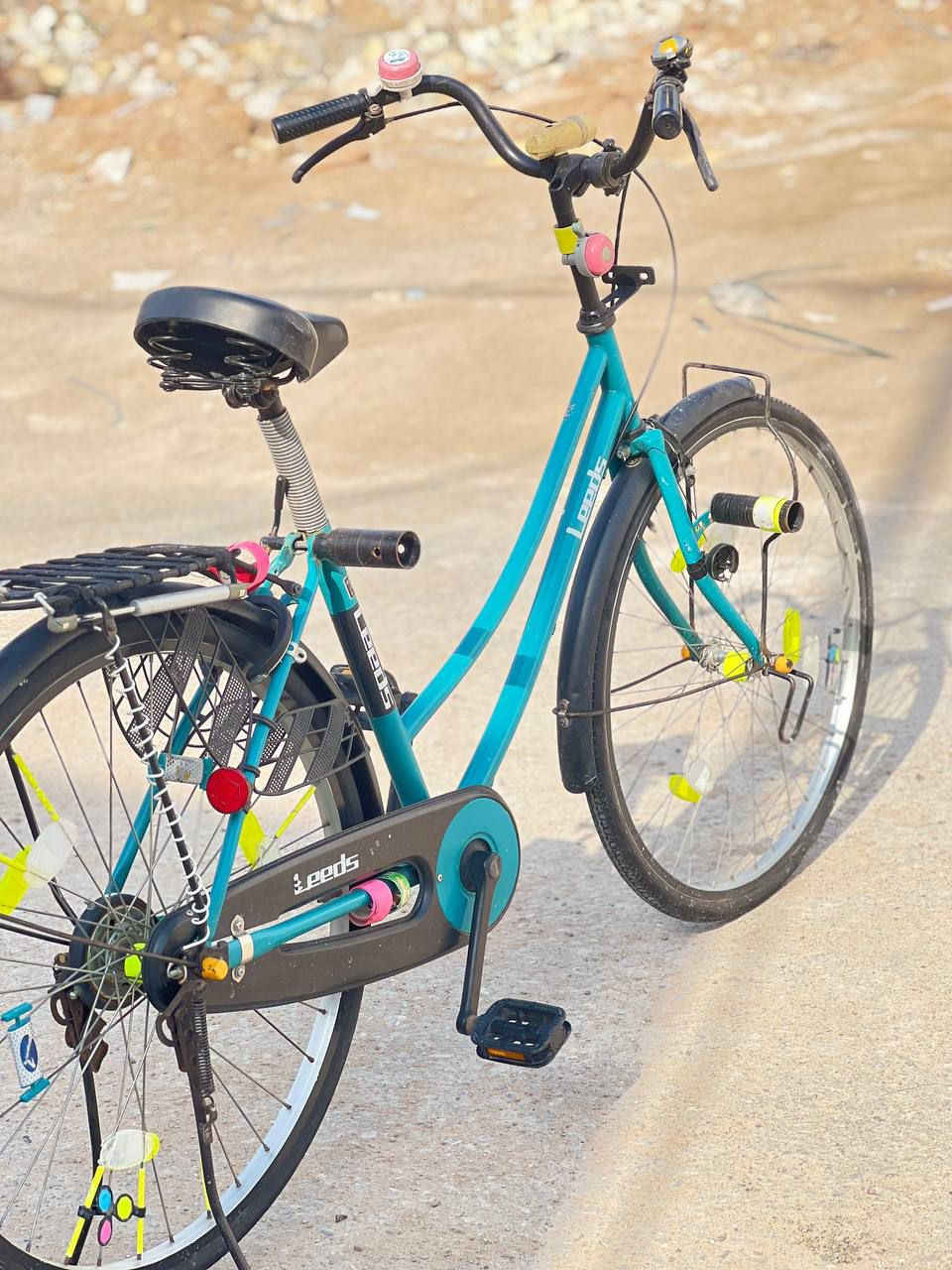 السلام عليكم
فقط فقط للبيع
باسكل لبيع شركه ليدز 

لون كبالك مديل 16 

باسكل باله نضافه 100/85
سعر 150 وبي مجال مكان نجف


**إذا كنت صاحب هذا الإعلان وتريد حذفه لأي سبب، رجاءا أرسل رسالة إلى الدعم الفني**