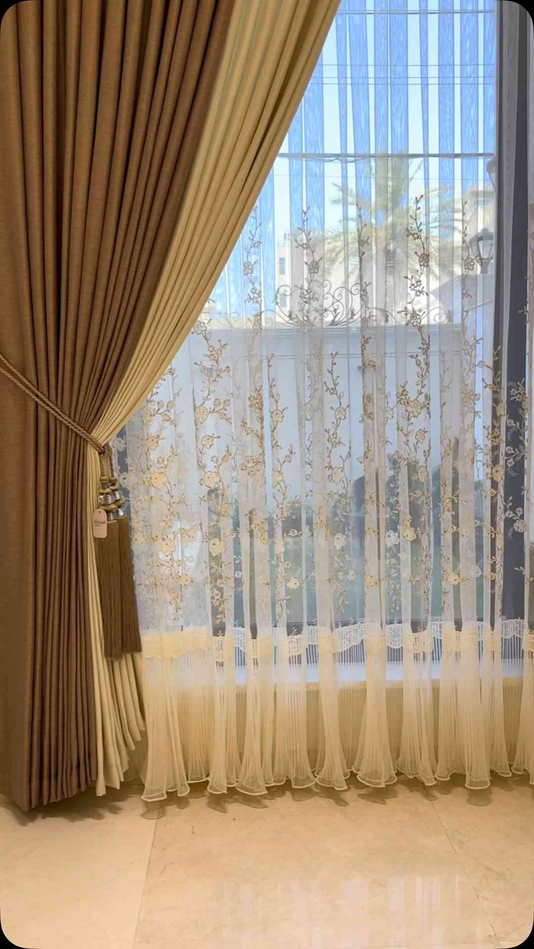 نعمل بأجود أنواع ألاقمشة التركية المميزة في دار #شيفون للستائر بأحدث التصاميم الحصرية
📍 العنوان_ بغداد_مدينة الصدر_سوق الاولى_فرع الستائر
☎️ رقم الهاتف: *********** : واتساب 
للمزيد يرجى مراسلة الصفحة او الأتصال على الرقم.#العراق #بغداد #ستائر #اثاث
