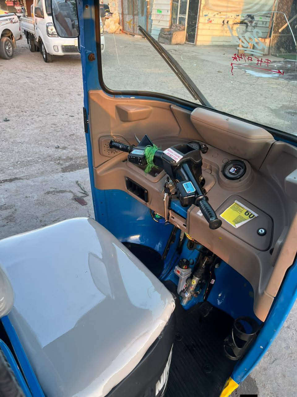 تكتك البيع موديل21 شهر12
سلام عليكم تكتك 21 شهر12نضافه فول كامله كبل لشارع خير من الله مكينه بجيس مكاني كربلاء   السعر 4800 وبيهه مجال قليل   

‏‪0776 395 9438‬‏
