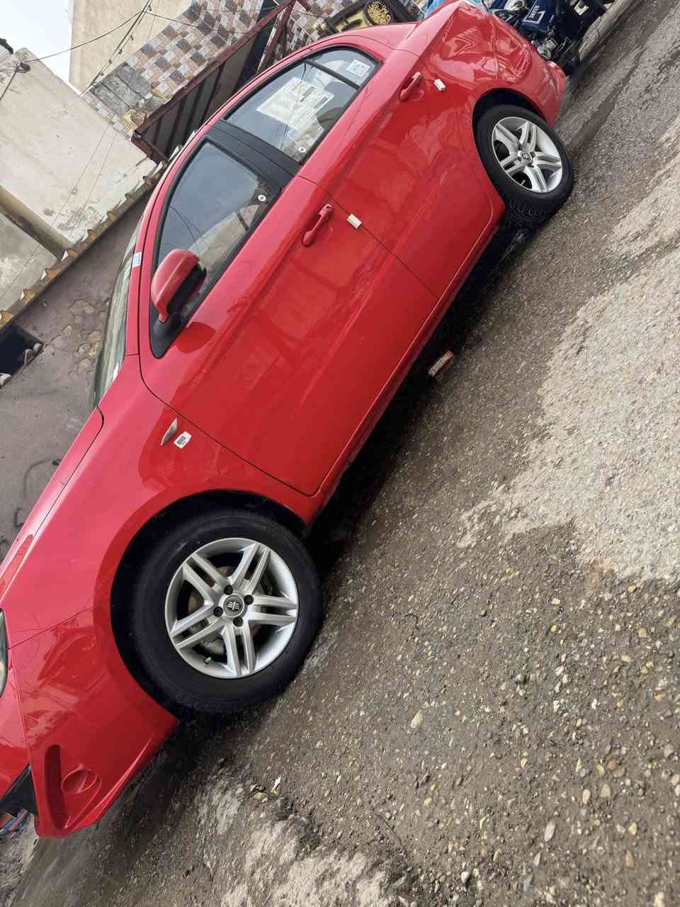 فاو اولي 2015 مكفوله جازه السيارة من كلشي   رقم واسط  تحويل ثاني يوم  السعر 55 ويبها مجال للطيبين 
***********  مكانها كوت واسط
