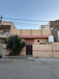 دار للإيجار • ٢٠٠م • ٣غرف