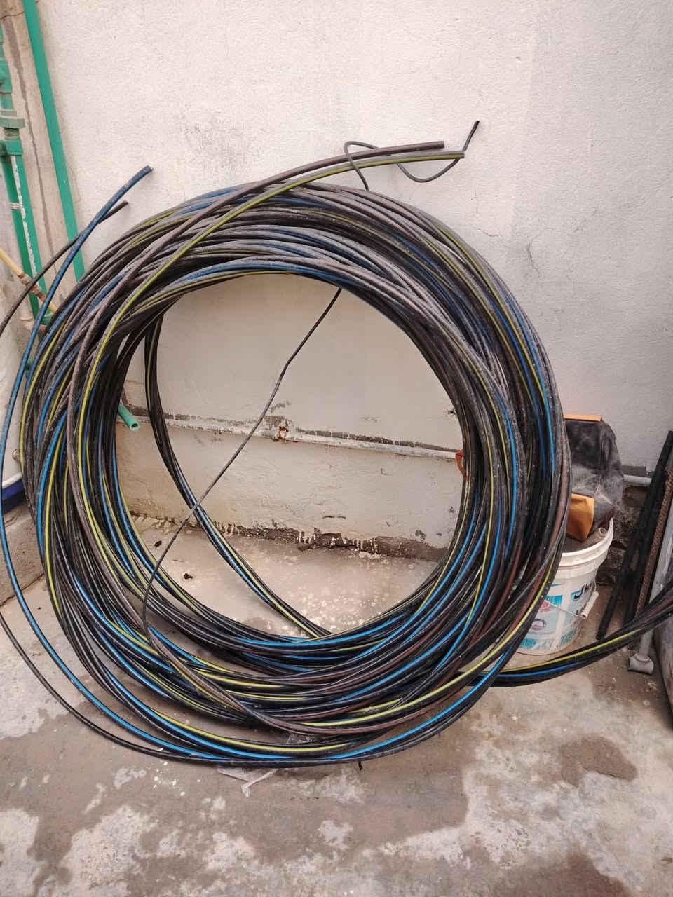 ضفيرة تركي  خماسي طول ٤٧ متر
السعر ١٦٠ الف قفل 

غير مستعملة للاستفسار مراسلتنا ع الخاص او بالواتساب
***********
