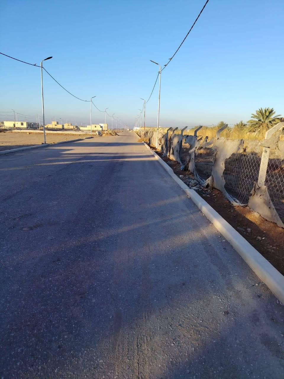 عرضه للبيع طابو زراعي 1000متر  سند 25 حي الامين الثاني مجمع الامير السكني خدمات كامله بدايه المجمع السعر على الاتصال ***********
