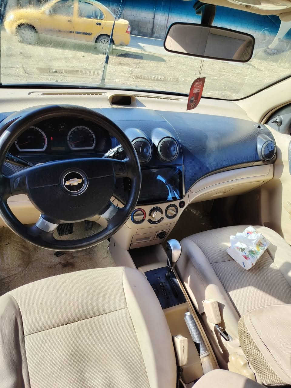 السلام عليكم
افيو للبيع موديل 2009خليجي اوتوماتيك سياره جاهزه من كير ومكينه وحداديه وتبريد وتخم تاير
بيه شغله بسيطه من توصل لل 80 يشتغل كلوب بلدشبول مال هولد شغله كهربائه بس مجال ماعندي اسوي سبب الدوام وماعندي مجال معروظه ب65$ وبيه مجال قليل سونار مرفق مع الصور  رقم صاحب السياره *********** مكان حله مركز
