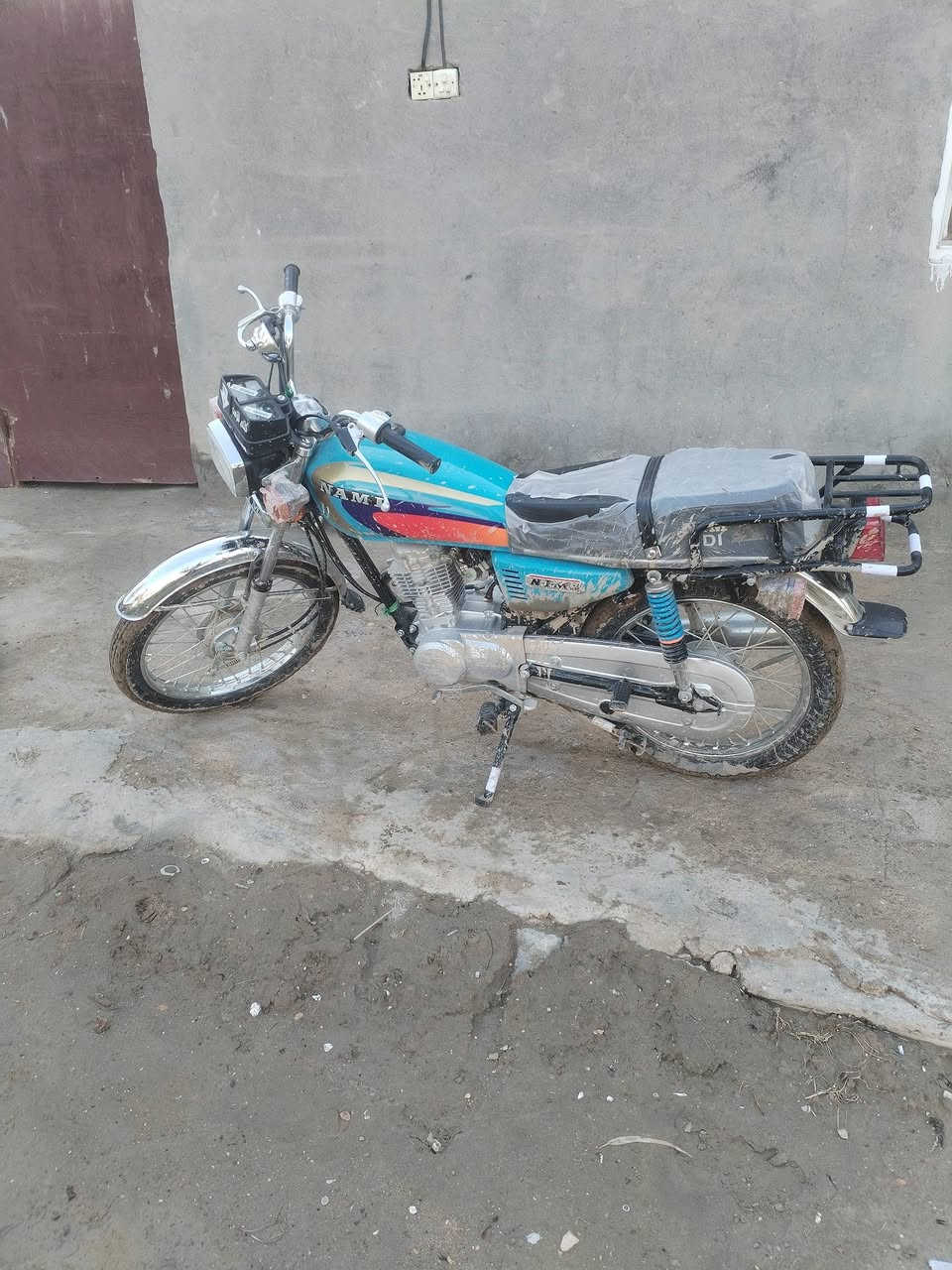 دراجه نامه لابيع موديل 2025مكفوله كفاله عامه أوراق مكان حله قرب جامعه بابل ***********
