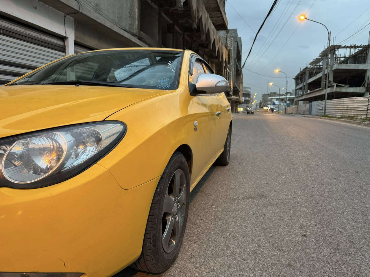 السلاموعليكم اخوتي الغزاز افانتي موديل 8السياره جديده حيل مكينه كير شرط فول فول ماعدا  الفتحه حساسات خلفي تبريت لمس كشنات هيتر  السياره داكيه علا صفحه ابيعك كالبه حته لادوخني ولاادوخك ا بجم. حوض. جديده  السياره ابسمي  (***********) ((***********))
