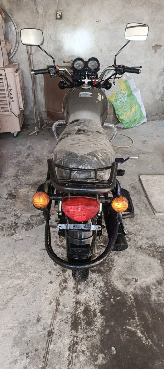 دراجه دايوان موديل 2018///سعر مليون و100الف //اوراق اصولي//  كربلاء الحر ***********
