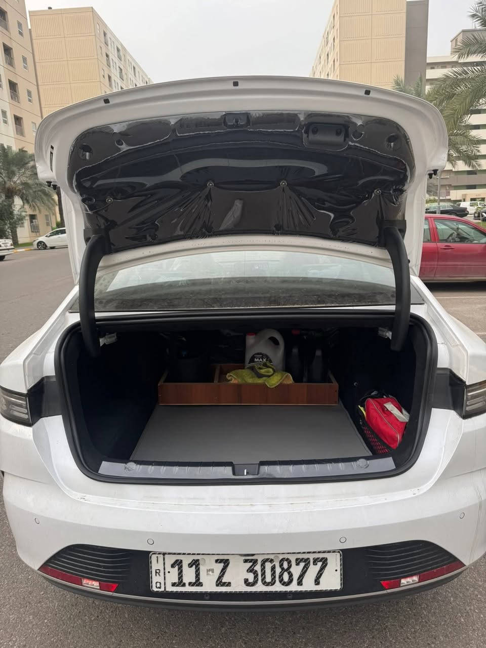 سلام عليكم 
للبيع مكفوله كفاله عامه 
و جاهزه للأخير من دوشمه من أناره محيطيه من رقم 
و بسمي ماشيه اقل 3 ألف دهن بعدني ما مبدل 
سعره قفل قفل 18500
***********
مكانه بسمايه
