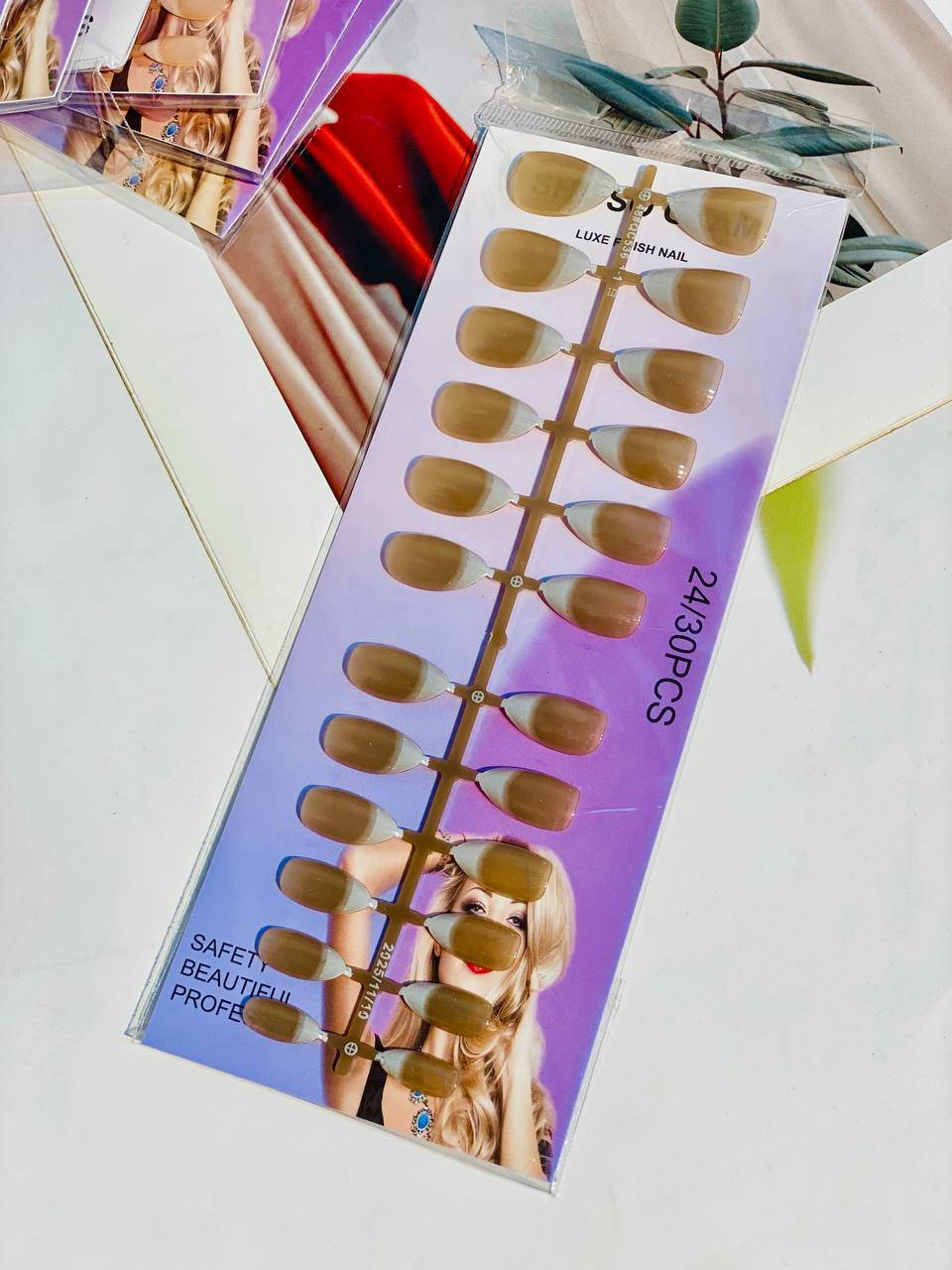 أظافر أكريليك جاهزة بأعلى جودة وفخامة! ✨💅 مظهر صالونات التجميل صار بين إيديج وبدقائق معدودة وبدون أي تعب! 🥰💖
المحتوى:
إذا تحبين أظافرج تكون دائماً مرتبة وأنيقة وبإطلالة طبيعية وراقية، وفرنالج هالمجموعة المميزة (Luxe Finish Nails) اللي تجمع بين السهولة والجمال! 🌸✨
📌 شنو المميز بهالمجموعة؟
ستيكر لاصق مجاني مع كل علبة: يعني تركيب سريع وسهل وثبات ممتاز بدون ما تأذين أظافرج الطبيعية. 👍🔥
ألوان ودرجات تجنن: متوفرة بعدة ألوان ودرجات نود ساحرة (الوردي الناعم 🌸، البيج الكلاسيكي 🐚، التدرجات اللحمية الدافئة ☕، والفرينش الراقي 🤍).
العدد والمقاسات: العلبة تحتوي على (24 قطعة) بمقاسات مختلفة لتناسب شكل أظافرج تماماً وتطلع طبيعية 100%. 💯👌
قوة ولمعان: مظهر أكريليك قوي ولامع يدوم وياج ويقاوم الحركة اليومية. 💪✨


**إذا كنت صاحب هذا الإعلان وتريد حذفه لأي سبب، رجاءا أرسل رسالة إلى الدعم الفني**