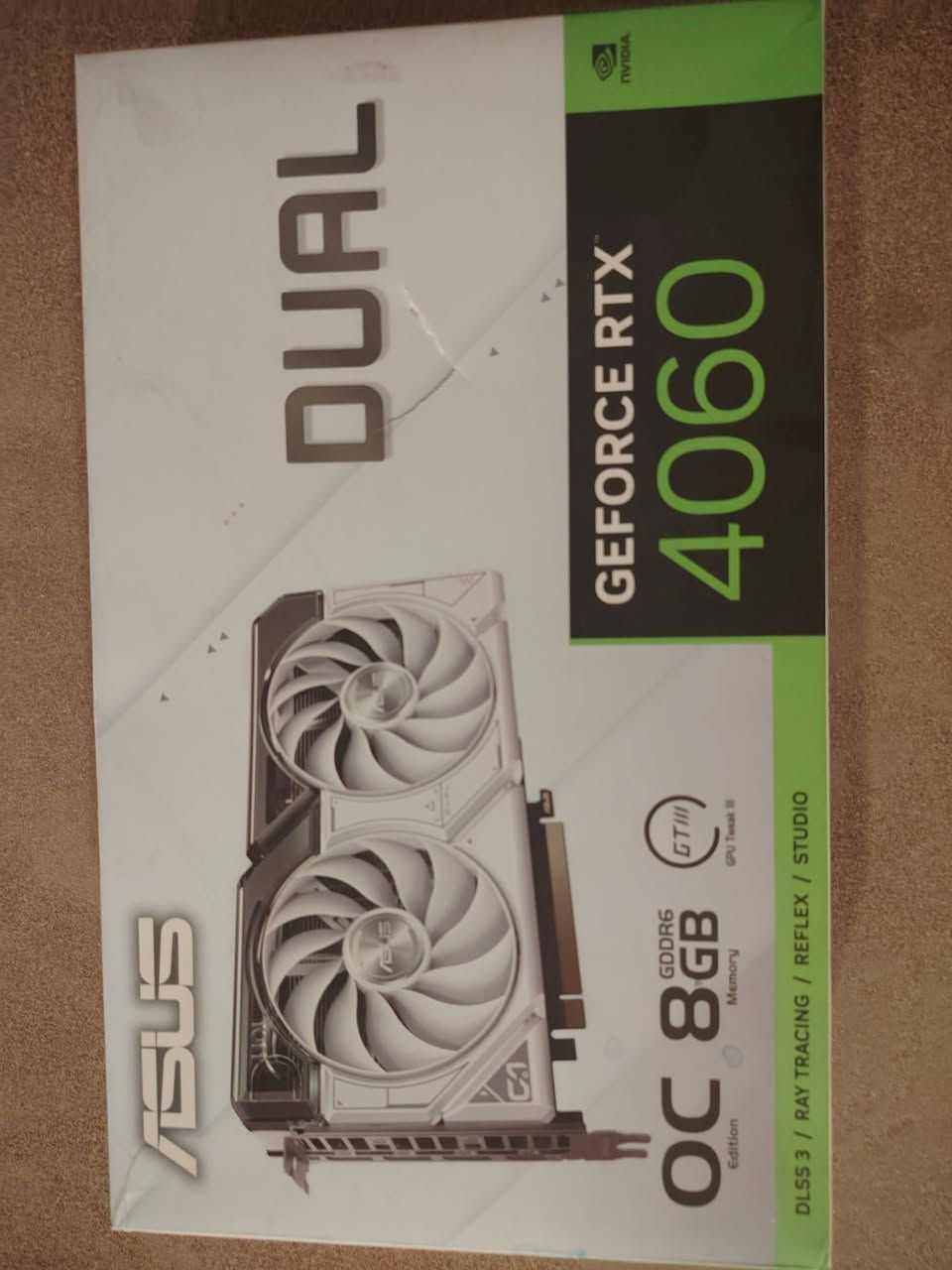 RTX 4060 8GB OC ASUS
أبيض
مع الكارتون
أقصى درجة حرارة 60 مستخدم لمدة شهرين
مع الكارتون
شبه جديد
سعر 410 مع توصيل
عنواني ديوانية


**إذا كنت صاحب هذا الإعلان وتريد حذفه لأي سبب، رجاءا أرسل رسالة إلى الدعم الفني**