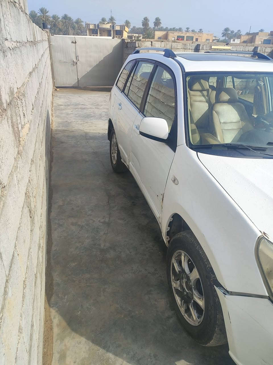 سلام عليكم عيني سياره تيكو للبيع سياره ينرادلها شويه ترتيب محرك جديد سعر سياره 40 او بي مجال
رقم التلفون ***********
