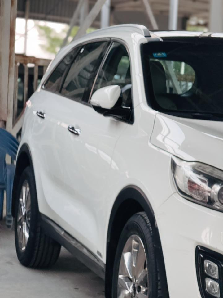 السلام عليكم للبيع سورنتو موديل 2018 فول مواصفات
 قماره بنوراما فتحه للأخير 6سلندر +7راكب رقم بغداد دولي ماشيه 106حقيقي  مال جناي+سايد بريك دگمه مرايه شفط جنطه كهربائيه تبريد3قطع  للأستفسار,,***********//***********
