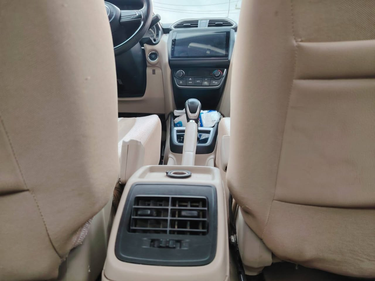 سازوكي ياباني فول مواصفات رقم بغداد حره  تحويل مباشر موديل 2022 مال بيت وجديده جدا 
مكفوله من الصبغ والتبديل والبارد ***********
