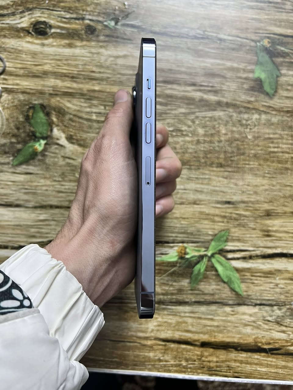 13 برو ماكس /وتر برو/ذاكره 256/بطاريه 92 ما مرفع ولا مبدل بطاريه/شخط ما مشخوط ع ايد وحده /سعر 750 وبي مجال 
***********
