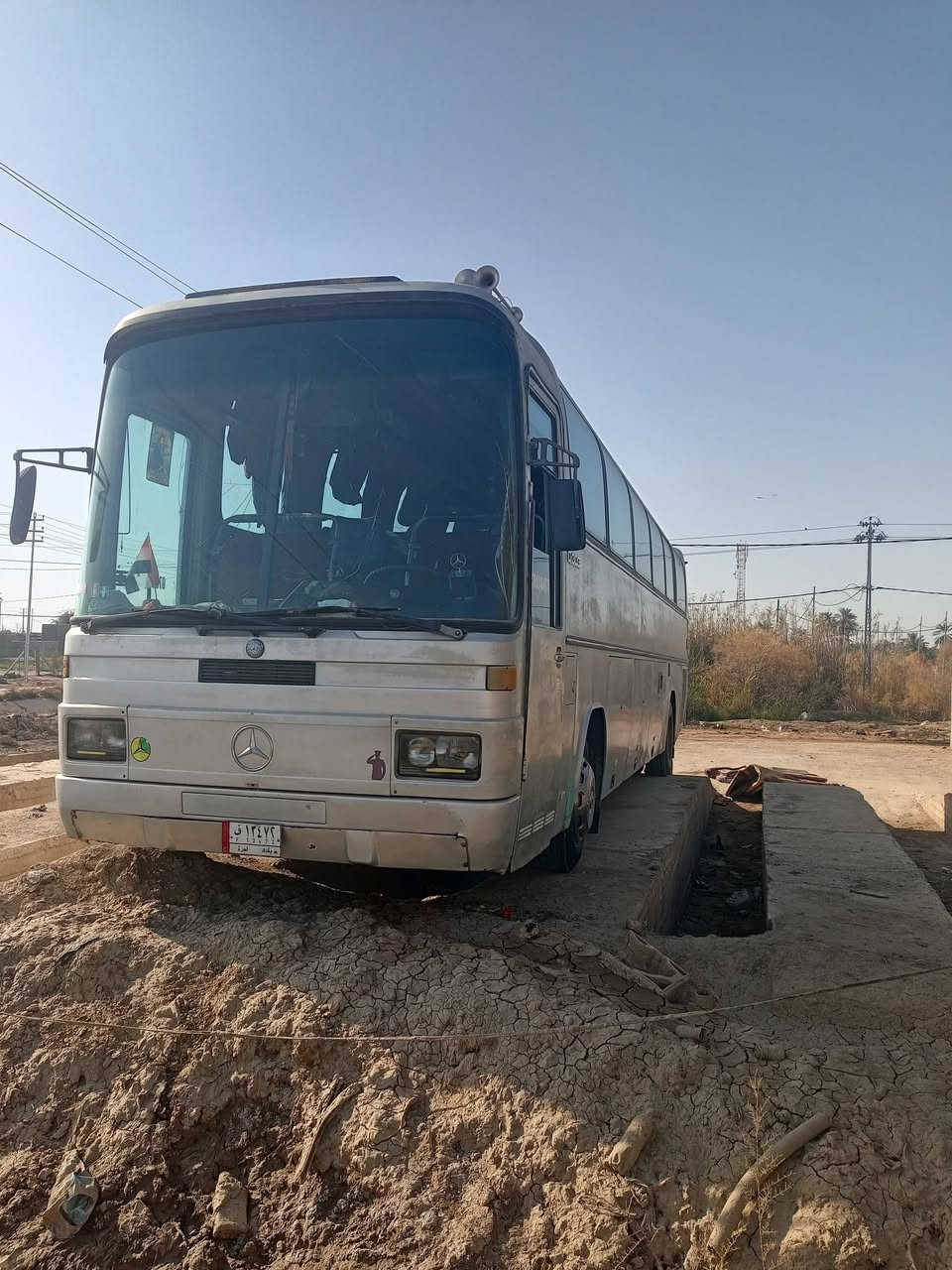 شبح للبيع موديل 97 رقم بغداد دواخل جديد  تخم تاير تبرد خير من الله 55نفر مكان لسياره ديوانيه سعر خاص ***********

