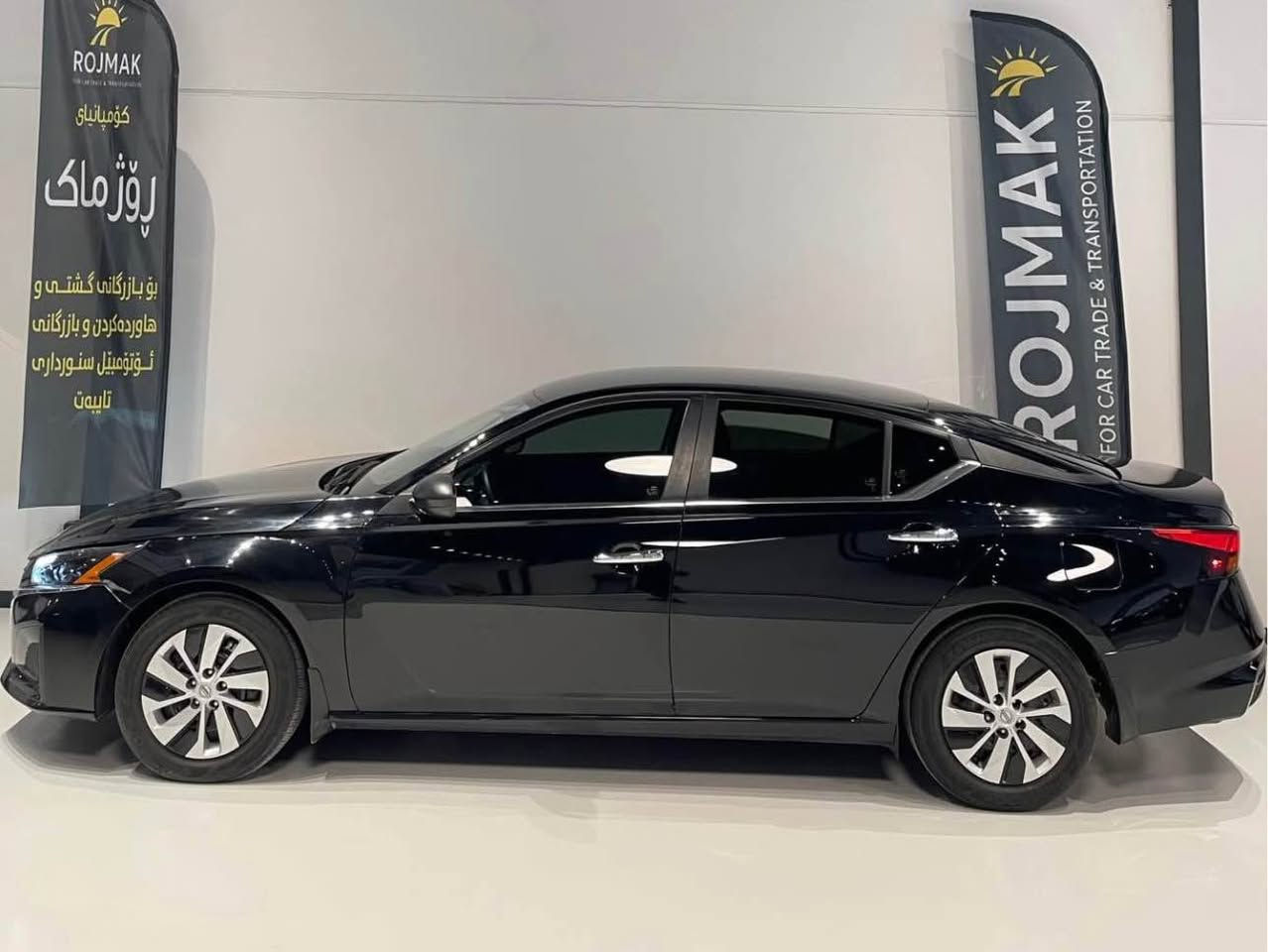 السلام عليكم ورحمة الله 
للبيع او مرواس برقم شمالي فقط....
نيسان التيما موديل 2023 
الضرر بنيد وجامرلغ خلفي فقط
شرط بدون اي دواخل شاصي قاعد دبل بطانة لغد
مكفولات
ايرباك فقط ستيرن راجع سستم
رادارات كلها شغالة حجر 🧱 موجود 
ولا كلوب مشتغل بالدشبول
السيارة كفالة من الشخط والبارد والرصعات
ماشية 51فقط
رقم سليمانية شرط التحويل 
السعر 148وبيهة مجال الشراي يتصل ويدلل 
مكاني ديالى خانقين 
ترهم مرواس بارقام شمالية....
*********** خناقين, ديالى
