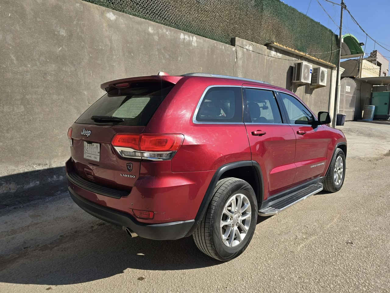 للبيع
جيب 2014 خليجي  لاريدو مكفولة من الصبغ بيها بارد قليل جدا رقم بغداد 

فتحة فور ويل شاشة جبيرة كشنات جلد 

مكانها الحله / الهاشمية 
السعر 220$

اتصال 👇🏻

‭0772 395 5089‬
