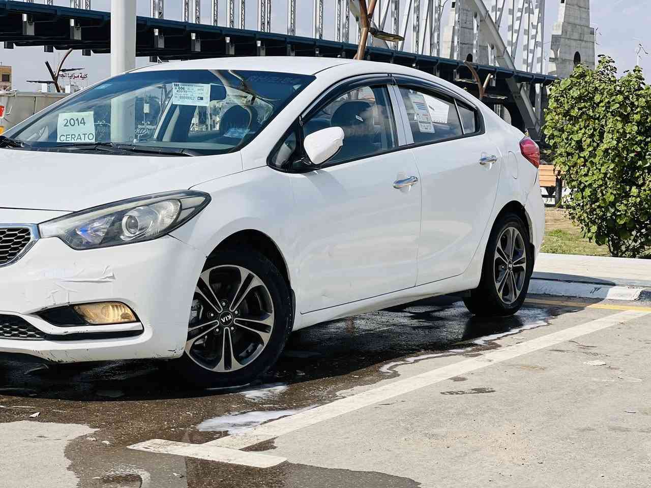 سلام عليكم
كيه سيراتو 2014 كير محرك حدادي كفاله مكينه 1600 خليجيه بيه قطعتين صبغ باب وجاملق سياره بسمي ثاني يوم تحويل 
رقم هاتف ***********
مكان ناصريه مركز
السعر 110 وبيه مجال
