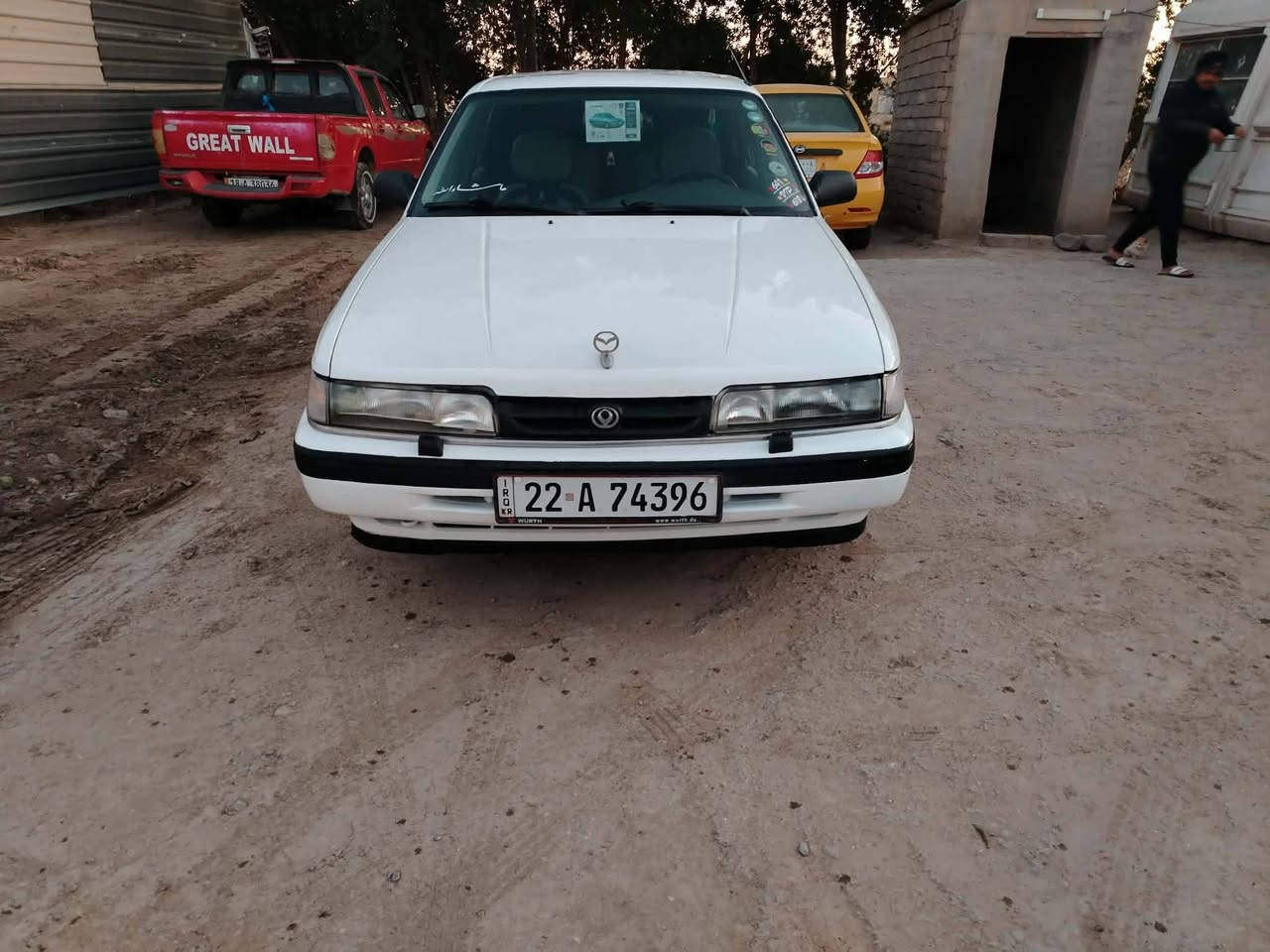 السلام عليكم ماصده للبيع موديل 91 كفاله عامه سياره جاهزه وجديده مال بيت ماناقصه اي شي حداديه تخم تاير تبريد تدفئه الاستفسار اكثر *********** ذي قار الشطره السعر 65وبيه مجال
