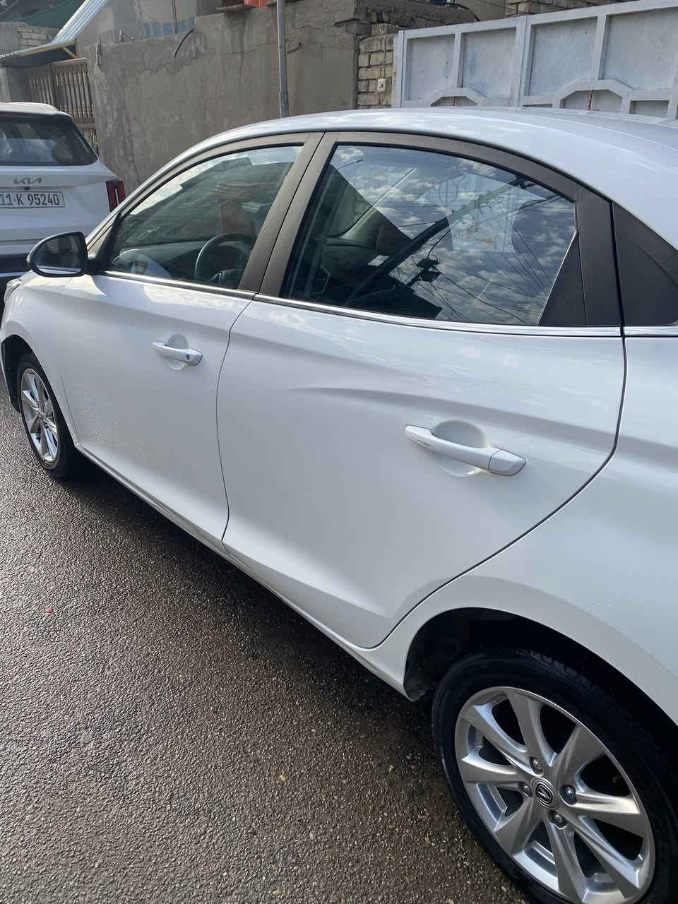 السلام عليكم
شانجان السفن موديل 2025 ضمان 10 سنوات فول مواصفات ماشيه 19 الف كم بيهة بارد بالجاملغ وطخةبالدواسه تحت باب السايق موضح بالصور رقم بغداد 
السعر 95 مكان بغداد البلديات 
***********
