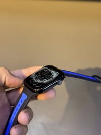 جيل العاشر نضافه وبطاريه ١٠٠  ضمان شهر من المحل وضمان سنه من ابل سعر ٣...