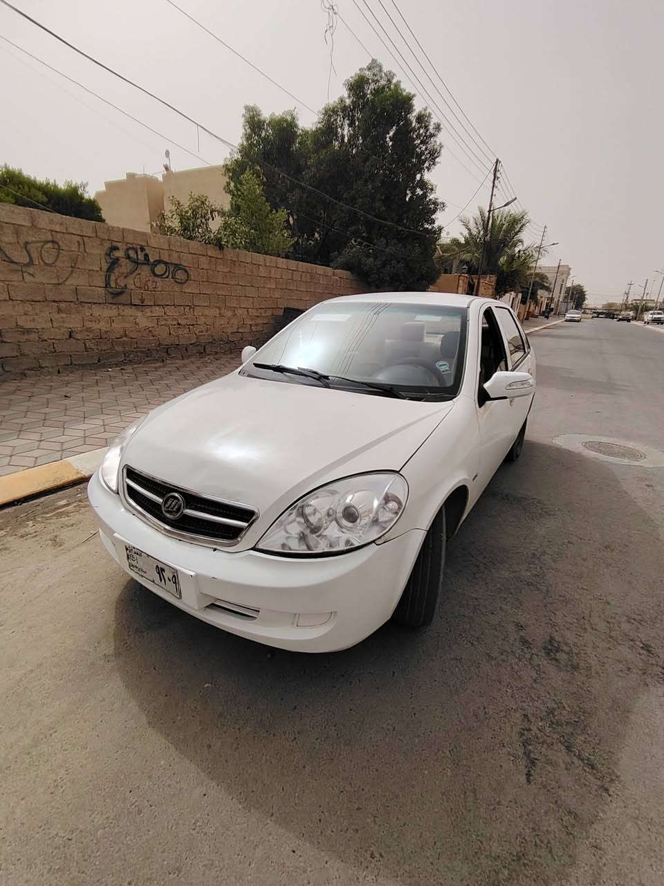 ليفان للبيع موديل 2010 كير عادي
سعر 30 ورقه  عنوان سيارة تكريت
 رقم الهاتف ***********
