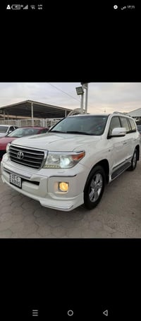 لاندكروزر 2013 كفاله عامه من الصبغ والضرر والبارد محرك 8سلندر 4600 بري...