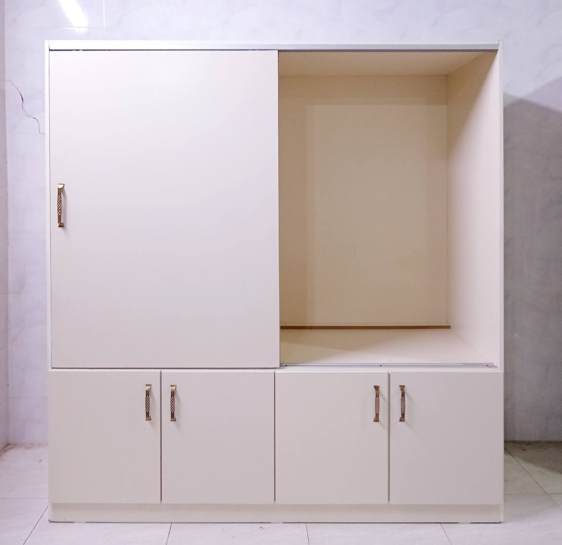 کانتۆر
دەست کرد
قیاسی 2م پانە
80قوڵە 2م 10 سانتیم بەرزە
زۆرپاکوبێعەیبە
نرخی 110 هه زار
***********
***********
سلیمانی السليمانية, العراق
