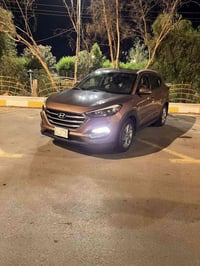 توسان ٢٠١٦ • محرك ٢٠٠٠ GDi • وارد امريكي