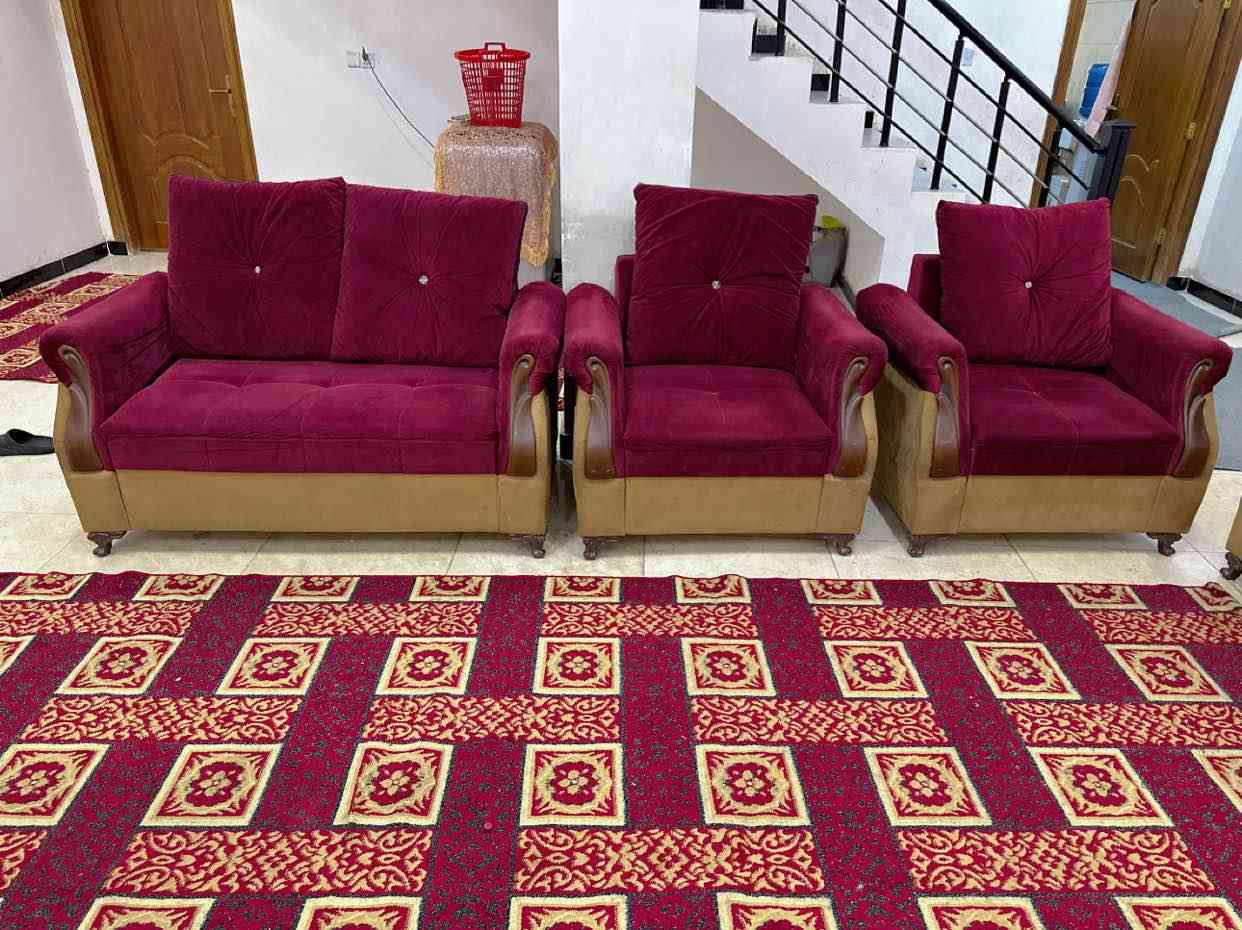 السلام عليكم تخم قنفات للبيع شغل عراقي درجه اولى توصال نضيف كلش 7 مقاعد لون مميز السعر 400 الف وبي مجال للشراي مكاني بغداد الاعظميه التواصل خاص او  على رقم الهاتف :

واتساب / *********** بغداد, العراق
