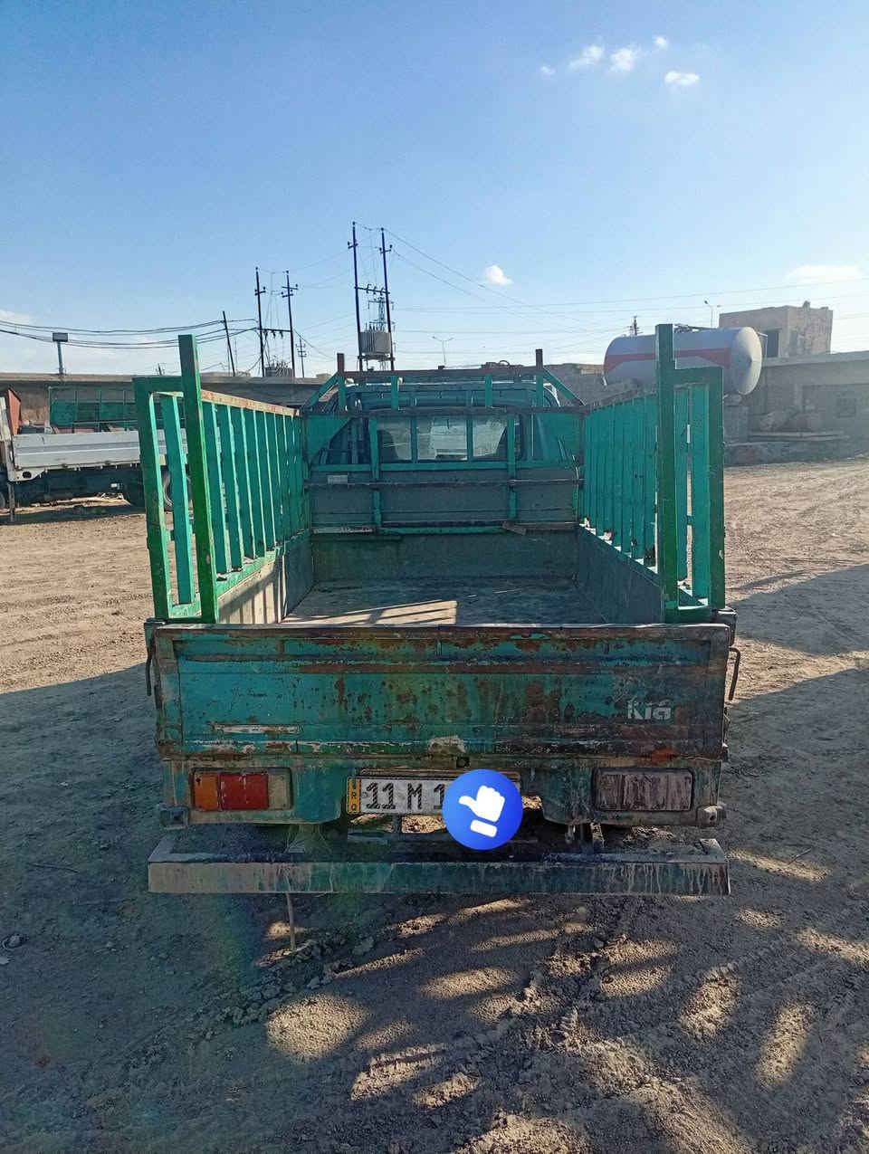 كيا بنجو 93 رقم انجليزي سنويه  29 رقم بغداد ماكينه ابيض تنقيص من تبديل للتبديل قل ربع مكان،,, مكان بغداد التاجي السعر 37 وبيها مجال قليل
