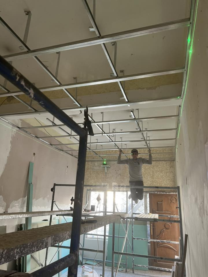 السلام عليكم احنا كادر جبس بورد وجميع كافه الديكوراتً شغل درجه اولي وتسليمً هندسي 📞 ***********
