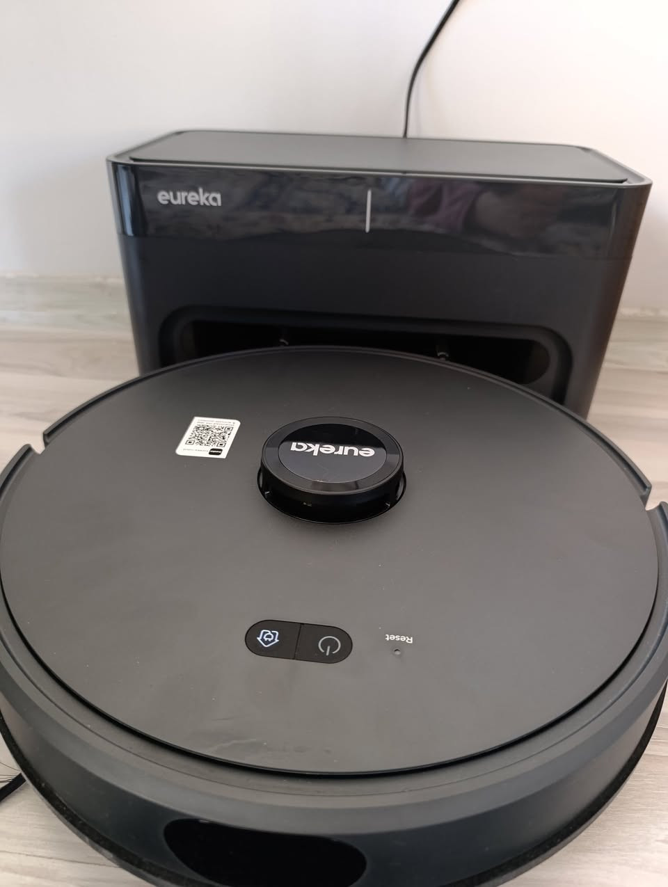 للبيع واي فاي تحكم موبايل 
تفريغ ذاتي جديده مستعمله مرة وحده


**إذا كنت صاحب هذا الإعلان وتريد حذفه لأي سبب، رجاءا أرسل رسالة إلى الدعم الفني**