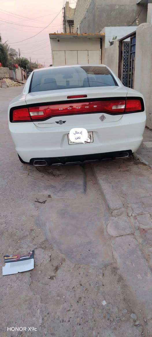 سلام عليكم
جارجر موديل للبيع خليجي دخول جديد ادوات ادوات 
سياره كفاله من ضربه وكص بيها رشات 
مقدم عله تسجيل مرور ميسان 
سياره جديده بمعنى الكلمه 
مكان السيارة ميسان 
***********
