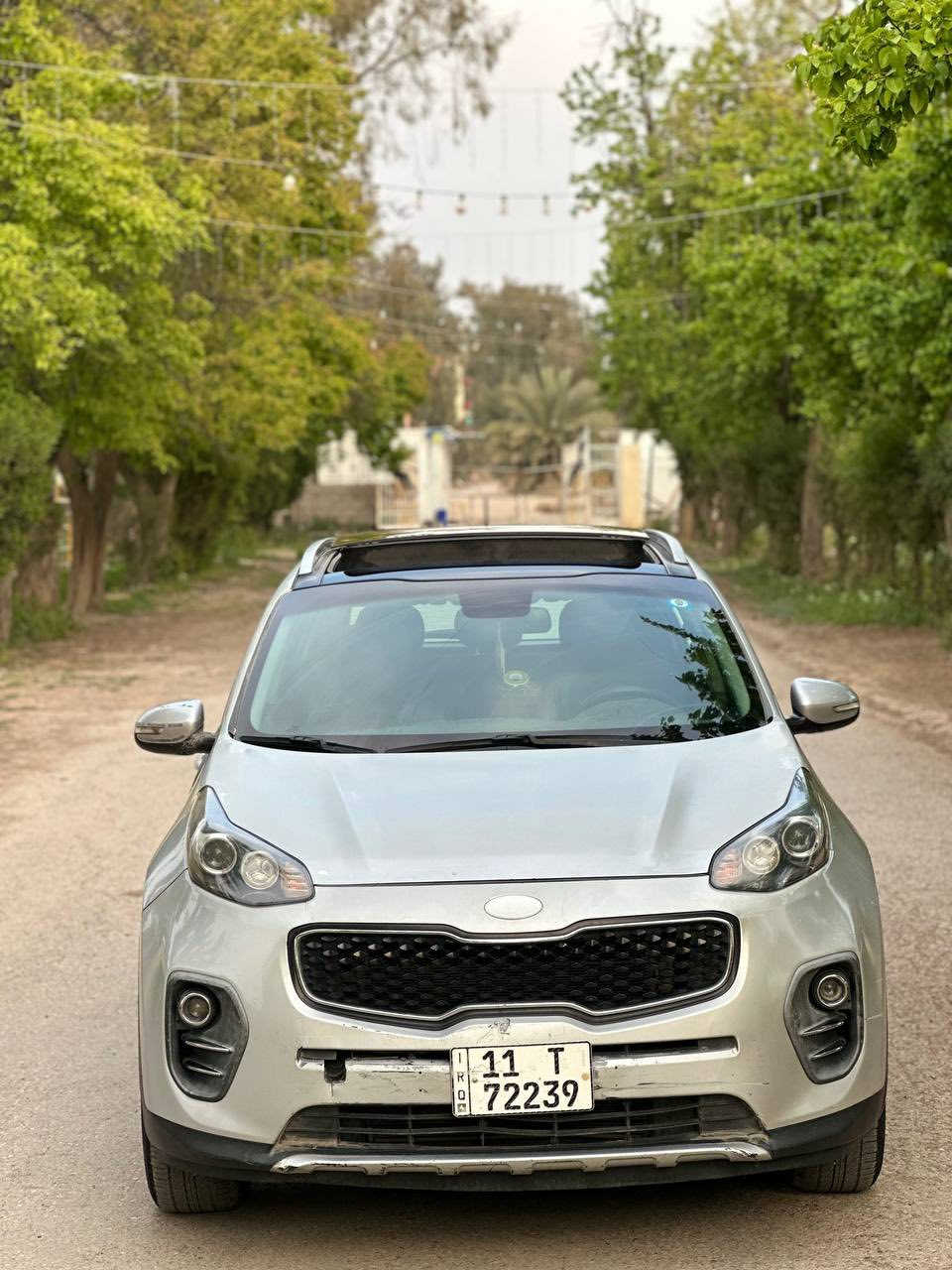 اللهم صلي على محمد وال محمد  للبيع او المراوس سبورتج 2018خليجي فول مواصفات للاخير بني رومه تخم تاير صدر امامي خلفي جديد مكينه كير مكفوله مكينه 2000 دوش قطعتين تبريد تدفئه كلشي شغال رقم بغداد بسمي تحويل ثاني يوم السياره بيه جراد أبيع صبغ حزام مكان السياره ديالى بعقوبه للاستفسار الاتصال على الرقم *********** تحياتي
