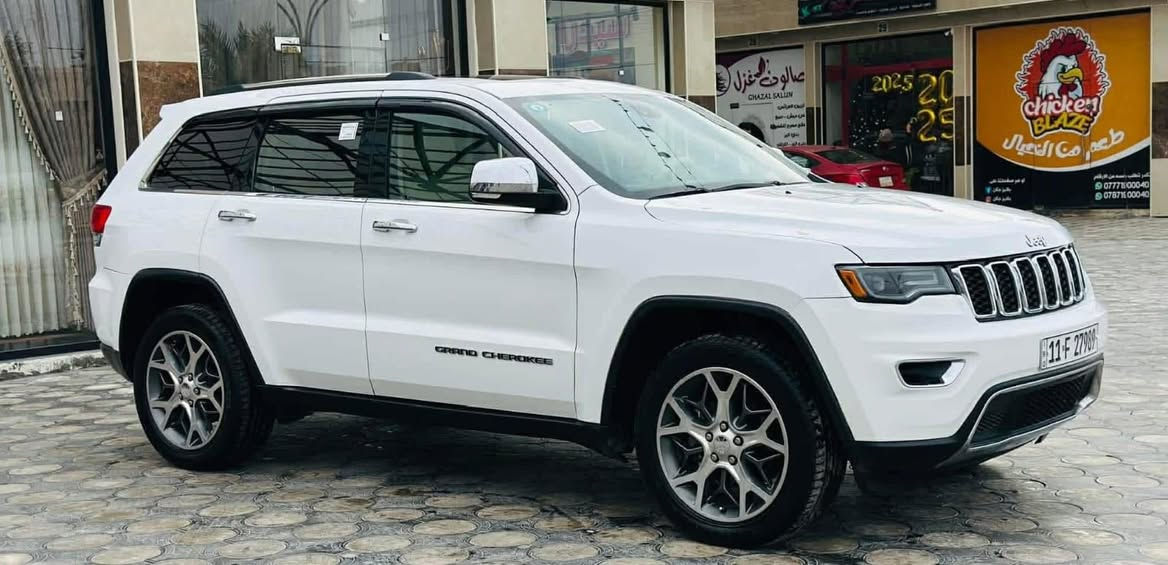 سلام عليكم جيب موديل ١٧ سونار داخل منشور سيارة جديده بسمي تحويل مباشر محرك سته داخل بيجي سيارة فول واحد ع واحد ترايك للبصرة صدر تبريد كله كارتون سعر ٢٢٨ مستعجل ع بيع خوان بيهة مجال كلش قليل بغداد زعفرانيه ‭٠٧٧٠ ٣٢٨ ٩٠٤٨‬
