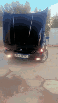 سلام عليكم للبيع بي ام مفتوح جاهزه نضيفه حيل سعر 40 وبيه مجال مكان بغداد للاستفسار ***********
