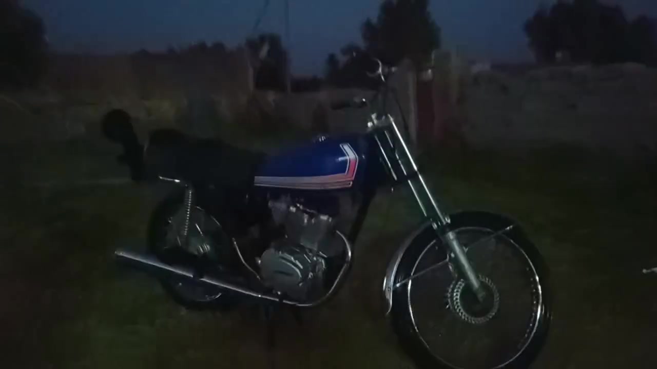 سلام عليكم دراجه لل بيع محرك انتنس سعر 600 وبيه مجال


**إذا كنت صاحب هذا الإعلان وتريد حذفه لأي سبب، رجاءا أرسل رسالة إلى الدعم الفني**