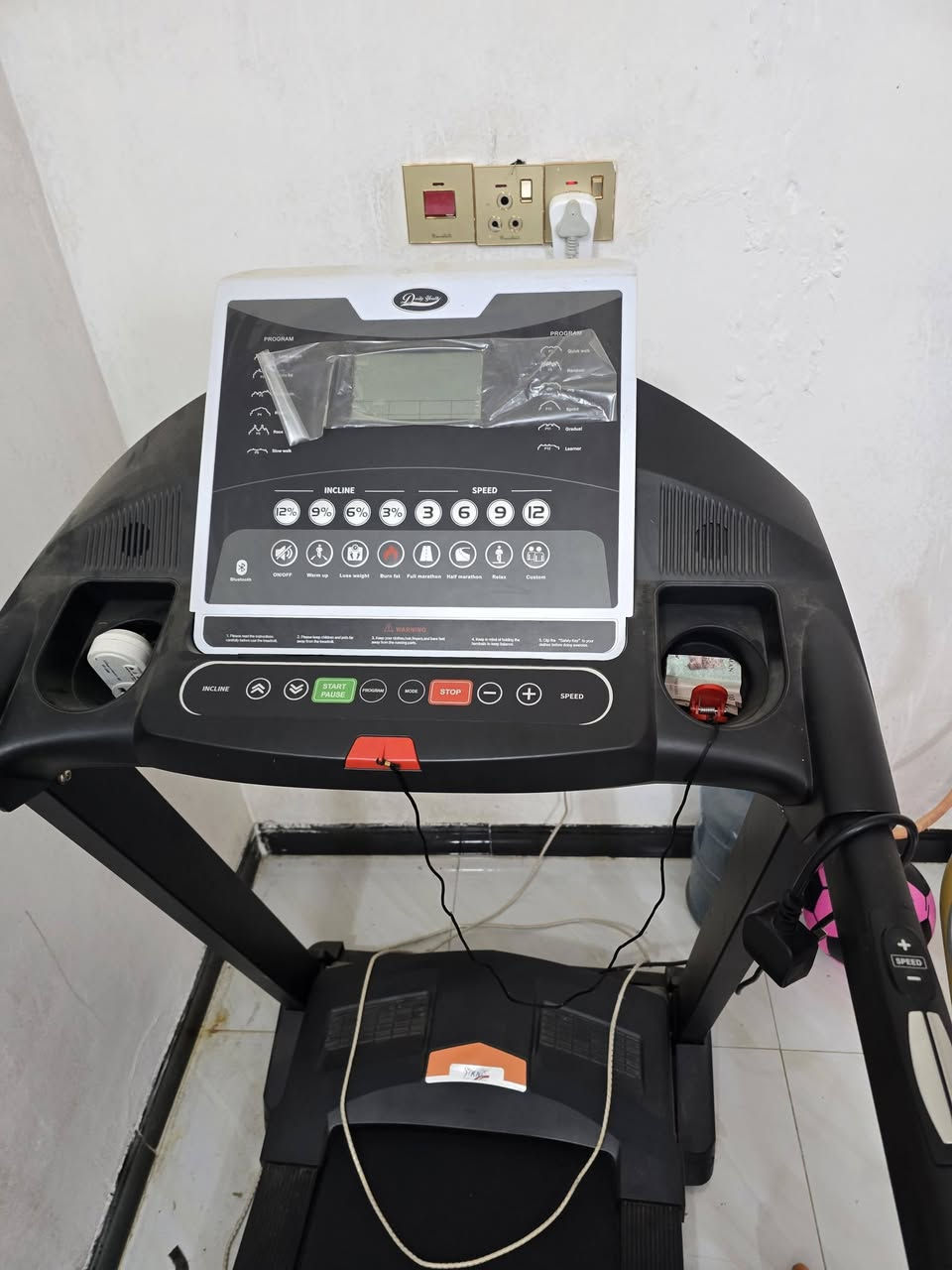 للبيع غراض رياضيه استعمال شهر فقط
جواه السوق ***********
