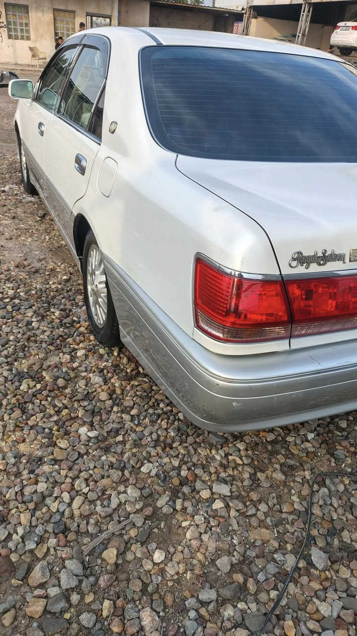 سلام عليكم سياره جنون قرار 48 موديل 2002 مكفوله من الكصه ونقل ولصوليات اربع دكم تحكم استيرن اربع كشنات كهربايه 12قرص برده خلفيه ثلاجه مكينه ديفور الجبير حدادن من اطول لطول ماناقصهه ايشي سنويه 2027ارقام نكليزي 
***********
اسعرخاص اتصل وبيك خير وتتلل
