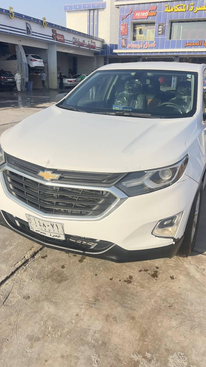 كوينكس 2019           تبديل باب سايق وصبغ باب الي بصفه بدون حادث سعر 135وبيه مجال قليل 
***********
