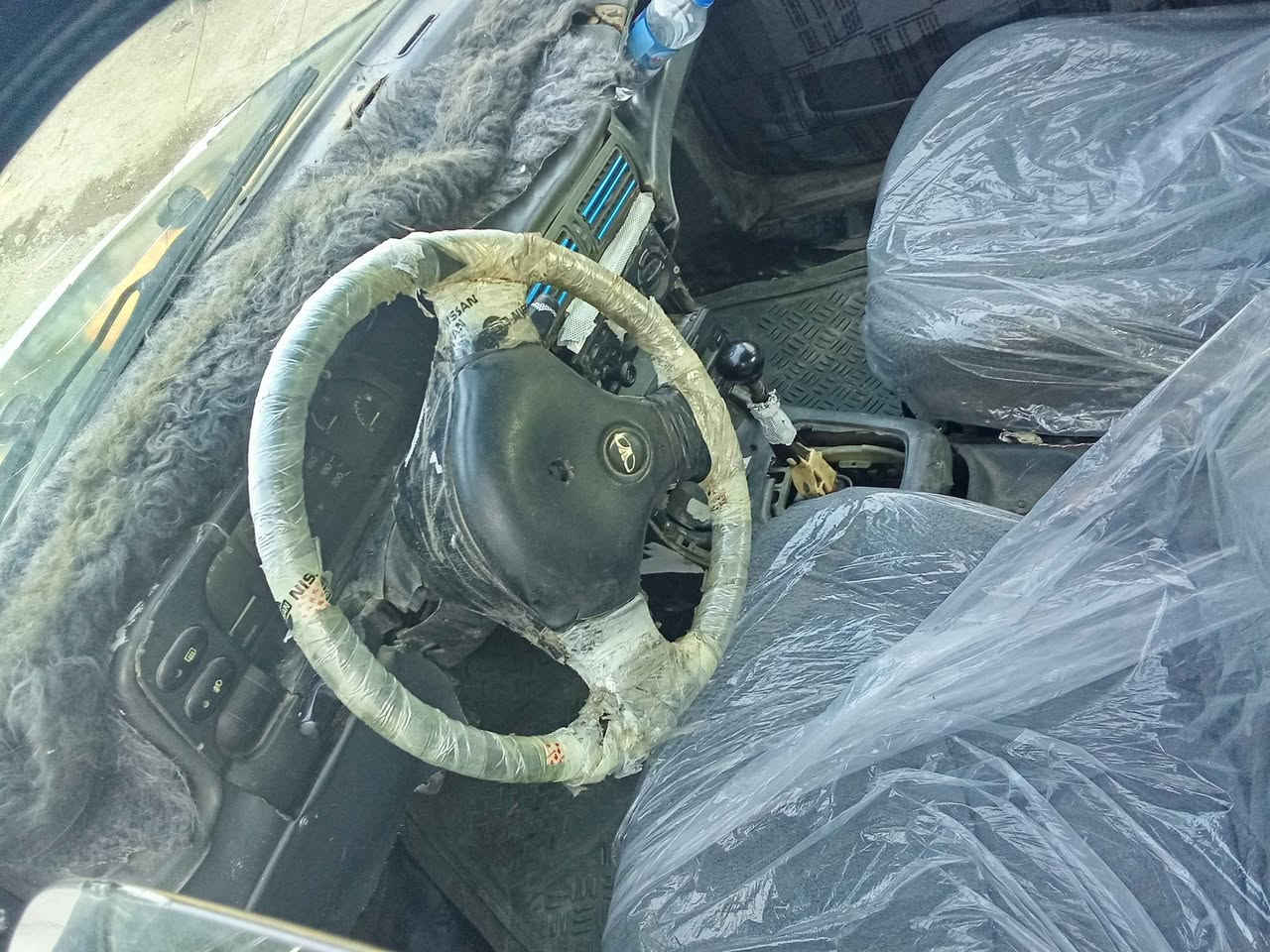 بەناوی خوای گەورەو مهرەبان دایۆ سایلۆ گیڕومەکینەی بەشەرت مەکینە ١٦ سەیارەکە بەغ و پاوەرە  لایت فلجە چواری ئیستۆپ لایت هەموو گیانی ئیش دەکە تەیاکەنی تازەن  بەشەرتی ١٠٠ فیتەر  سەیارەکە جا ئیزا مالی فەقیر و کاسب بەنزین هەرناخوا ؟ ئاڕم پلاستیکی سلیمانی ئاڕمەکەی ون بوا ئستیساخی لەگەڵا کەفیلی هەموو شتیکی دەکەین بی کیشەو بئ موشکیلایە  لە سلیمانیم سعر ٨ گەڵا  گۆڕینەوەشمان هەیە لەسەر دڵ گرتن  بەس تەلەفون *********** السليمانية, العراق
