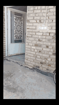 الحولي مقابل حي الضباط • بيت ٢٠٠م • غرفتين