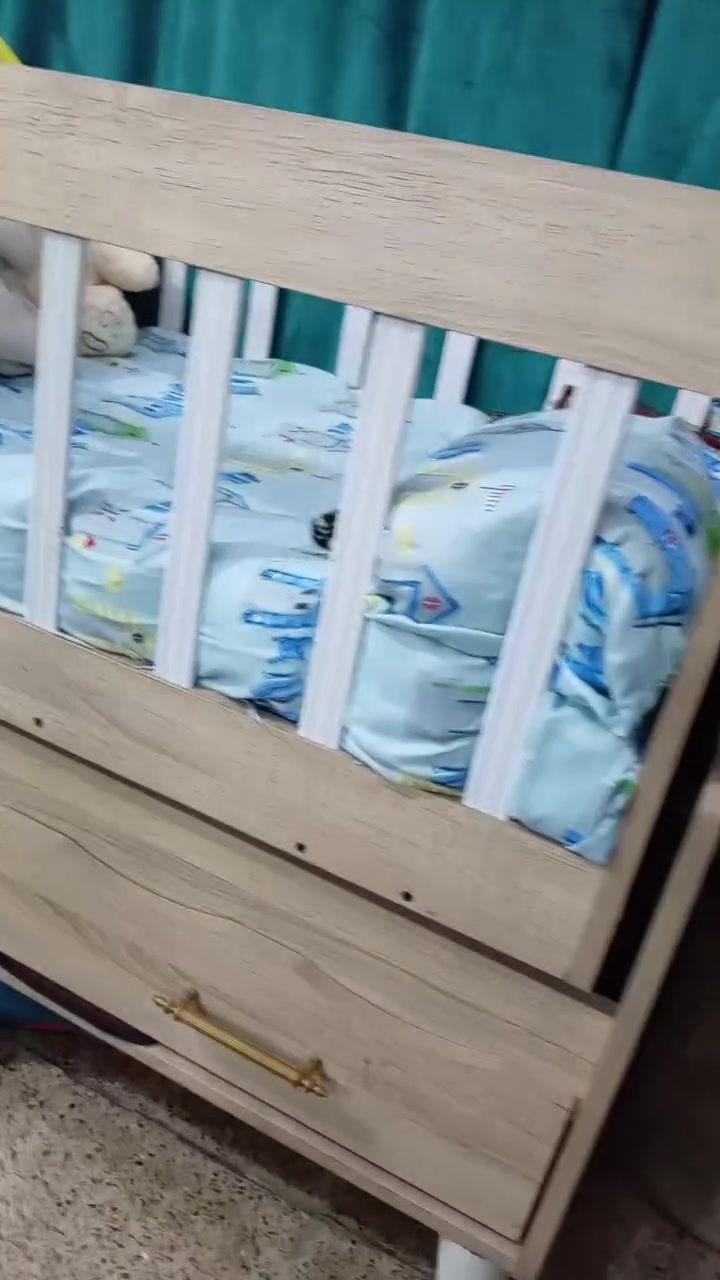 كاروك ب125اخو جديد مكان كراد داخل بي مجال بسيط


**إذا كنت صاحب هذا الإعلان وتريد حذفه لأي سبب، رجاءا أرسل رسالة إلى الدعم الفني**