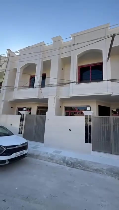 للبيع للبيع
اتون زيرو منطقه المخابرات الاصليه موقع مميز بناء جديد اضلع منفصل مساحه كل دار
١٠٠ متر واجهيه ٥ متر ونزال ٢٠ متر الدار مدخلين استقبال ومطبخ وحمامات ومنور ٣غرف نوم وبيتونه بناء درجه اوله للاستفسار الاتصال على الرقم *********** ويوجد واتساب
*********** ويوجد واتساب
مكتب الرافد للوساطة العقارية

