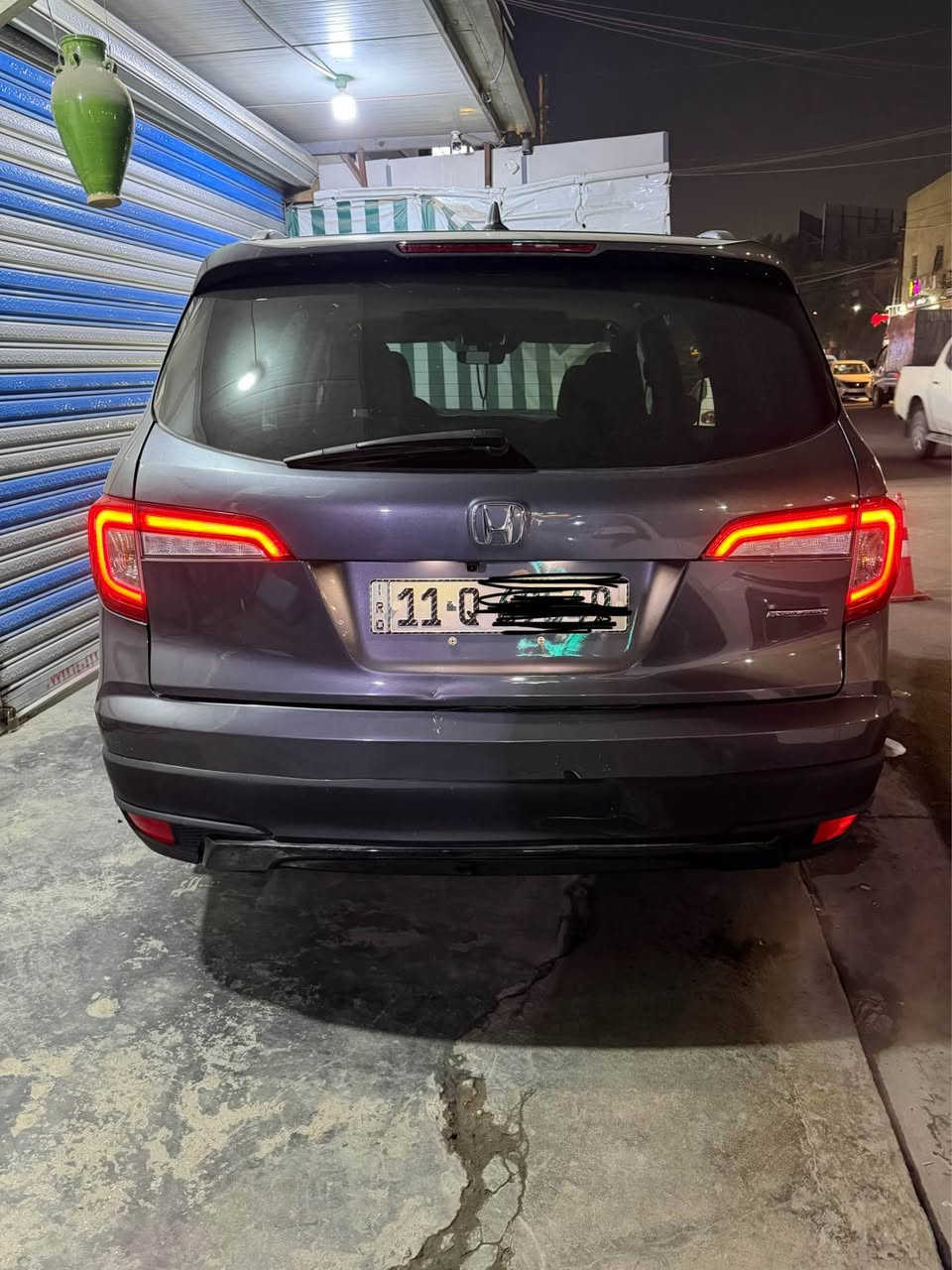 سلام عليكم هوندا بايلوت ٢٠٢٢ بلاك ادشن فول مواصفات لاخير حادث قبق جنطة فقط مكفولة من صبغ والبارد والتبديل رقم بغداد باسمي محرك v6 3500
مكان بغداد الدورة 

‭٠٧٧٠ ٨٧٢ ٥٥٥٧‬ بغداد, العراق
