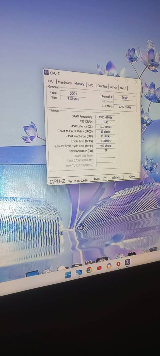 حاسبة للبيع سستم (كيس فقط)
-_-_-_-_-_-_-_-_-_-_-_-_-_-_-_-_

المعالج:Intel Core i5-8400 قابل لتطور

كارت شاشة مدمج 

كارت شاشة خارجي:gt730. 4g قابل لتطور

الرام:8GB - DDR4  قابل لتطور لغاية 64GB

الهارد:.  160GB قابل لتطور 

((((( أعلى سعر ابيع )))))


**إذا كنت صاحب هذا الإعلان وتريد حذفه لأي سبب، رجاءا أرسل رسالة إلى الدعم الفني**