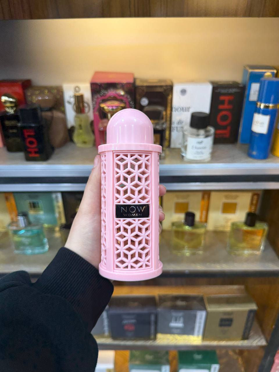 لدور ولتحتار على هديه راس السنه وفرنالك
 عطور __هدايا ___واكسسوارات___حقائب___عدسات
مكياج__ غسولات للجسم والبشرة__ ساعات__ تغليف هدايا 

وكل هاذالدلال والجمال وتوصيلكم مجاني 😉🥇
أسعار انسب من الكل لدلالكم وجمالكم😘🥺

رقم والصفحه للحجز راسلوهم للاستفسار عن الاسعار
حجز واتساب ***********
بسماية براند للعطور والهدايا  اومراسله الصفحه
